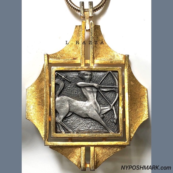 RAZZA Zodiac Sagittarius Unisex Necklace Pendant - Picture 4 of 8